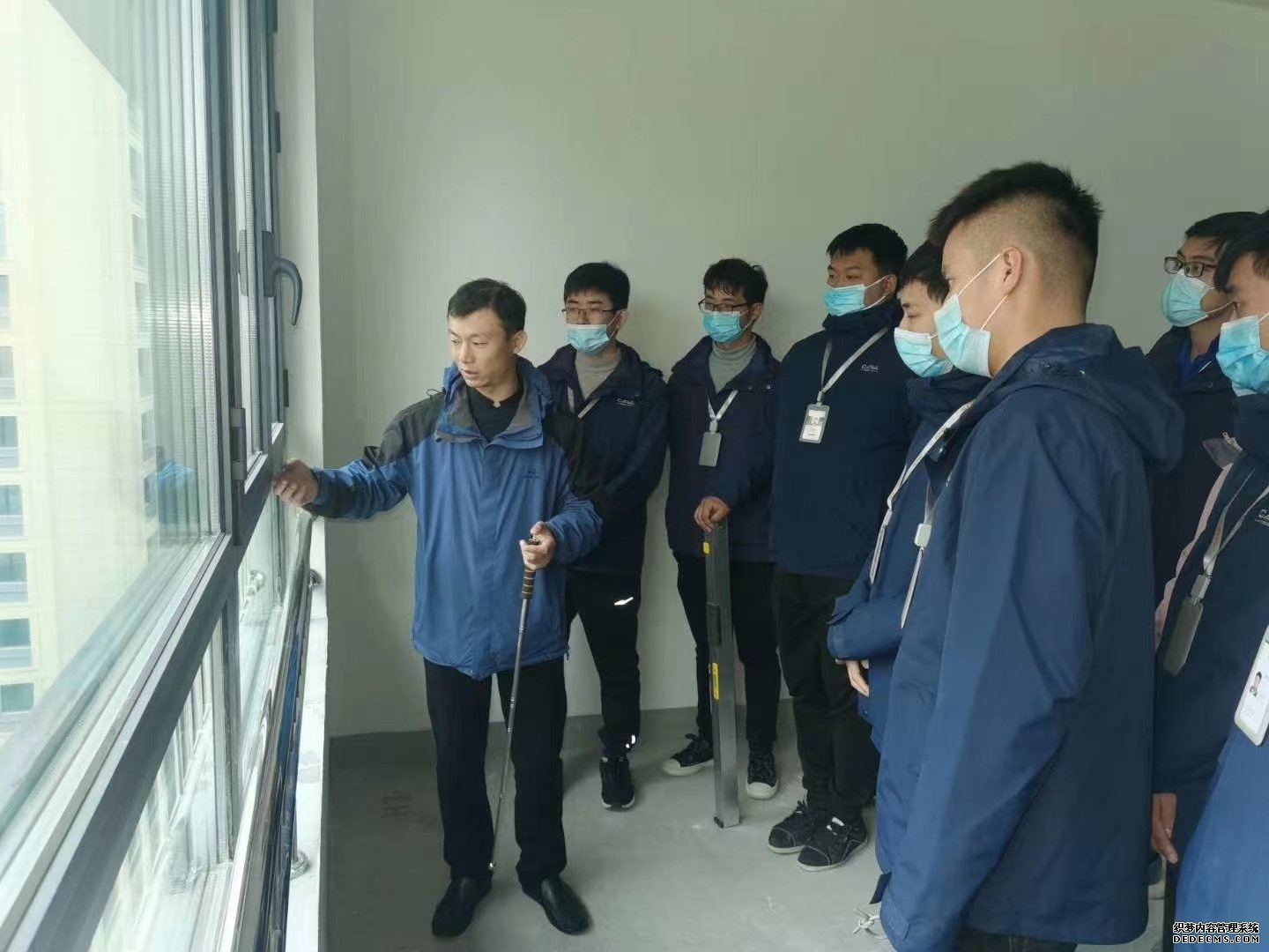 �I���څR�����򞷿�F��M����